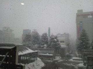 たどり着いた頃には猛吹雪 たどり着いた頃には猛吹雪
